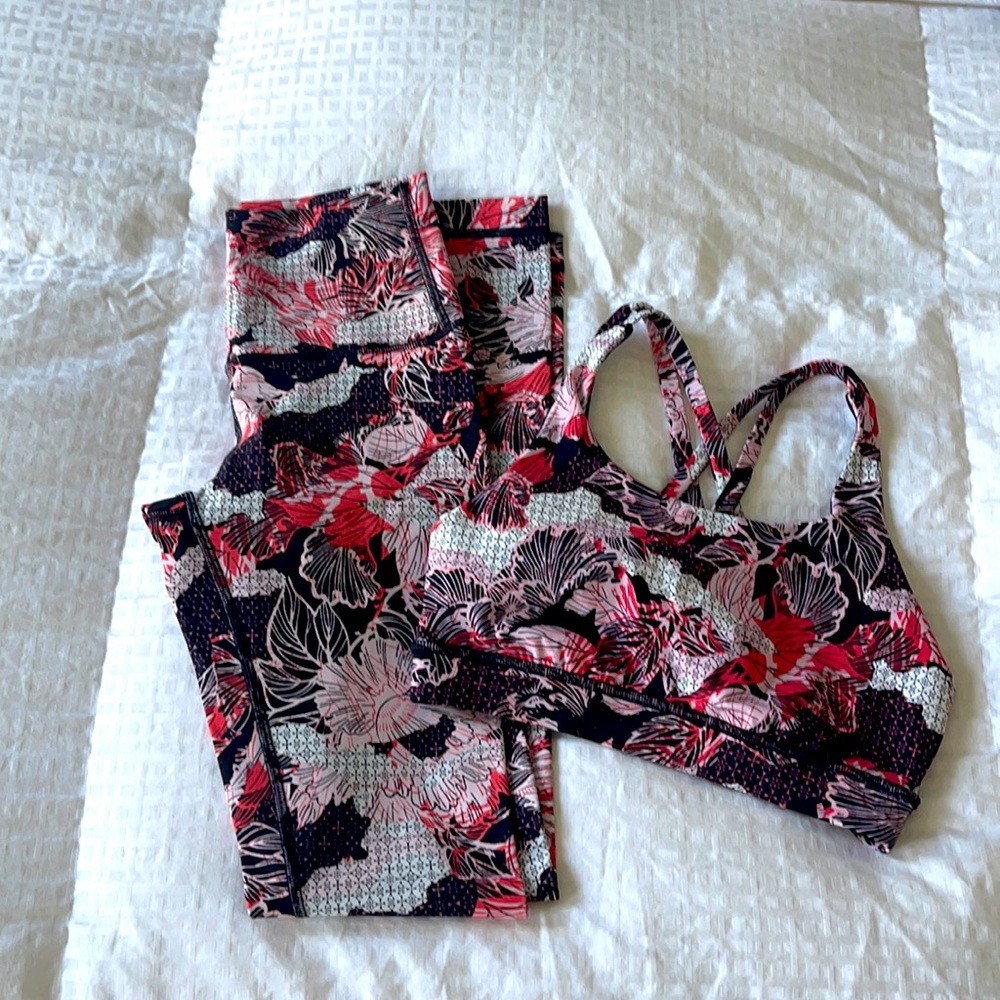Lulu Lemon Pink/Coral Floral Set